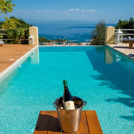 Red Rose Artistsvillas