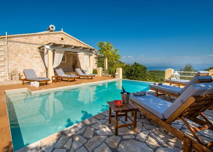 Willa Artistsvillas-Red Rose Gaios