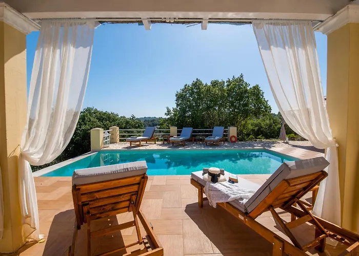 Villa Red Rose Artistsvillas *