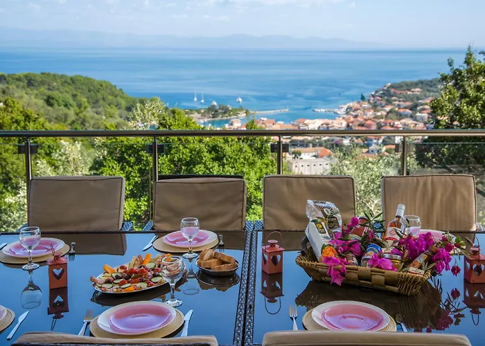 Villa Red Rose Artistsvillas *